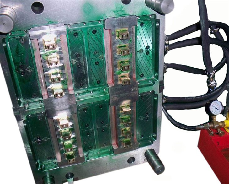 Plastic Switch Lock Parts Plasic Injection Mold